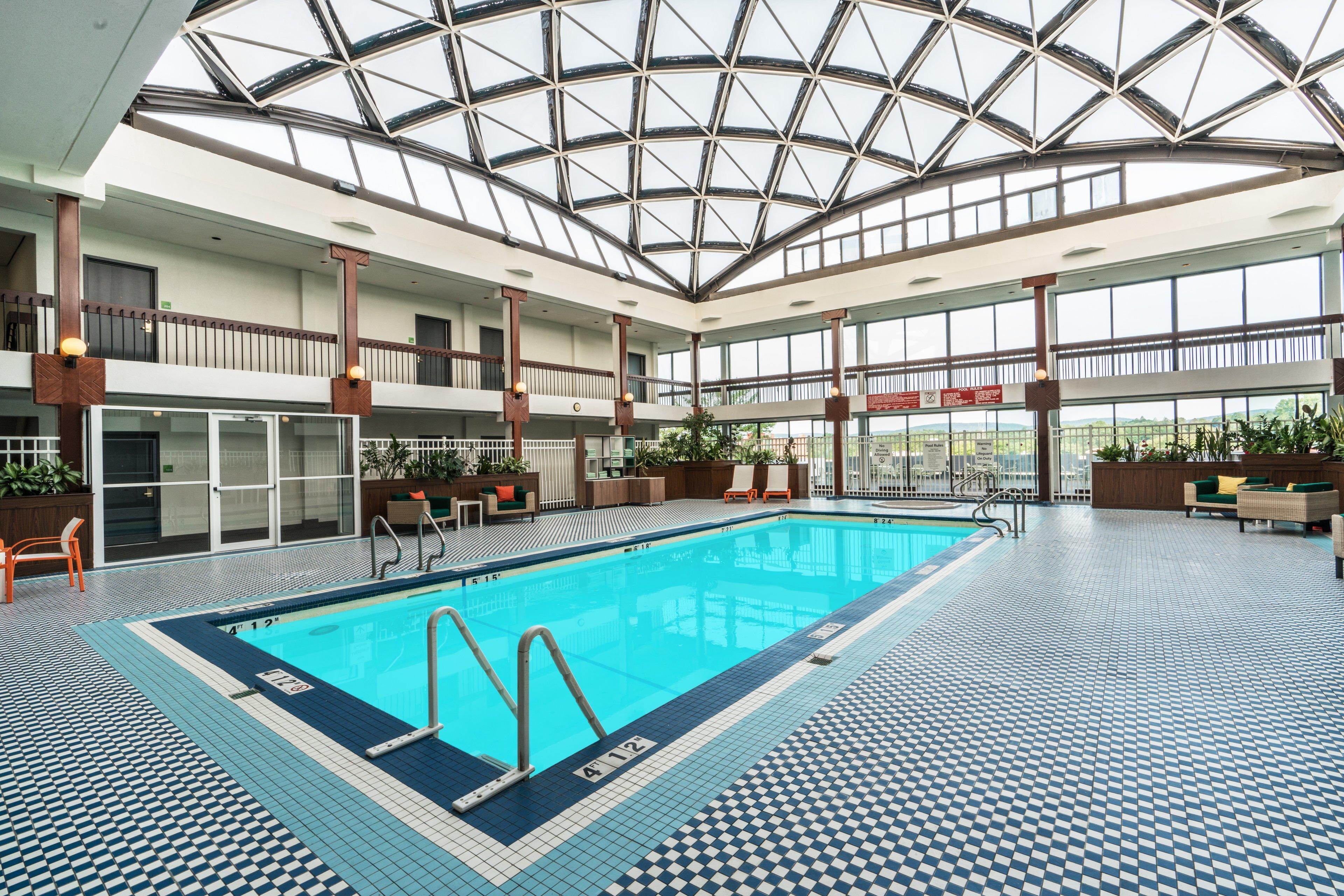 Holiday Inn & Suites Pittsfield-Berkshires By Ihg Zewnętrze zdjęcie