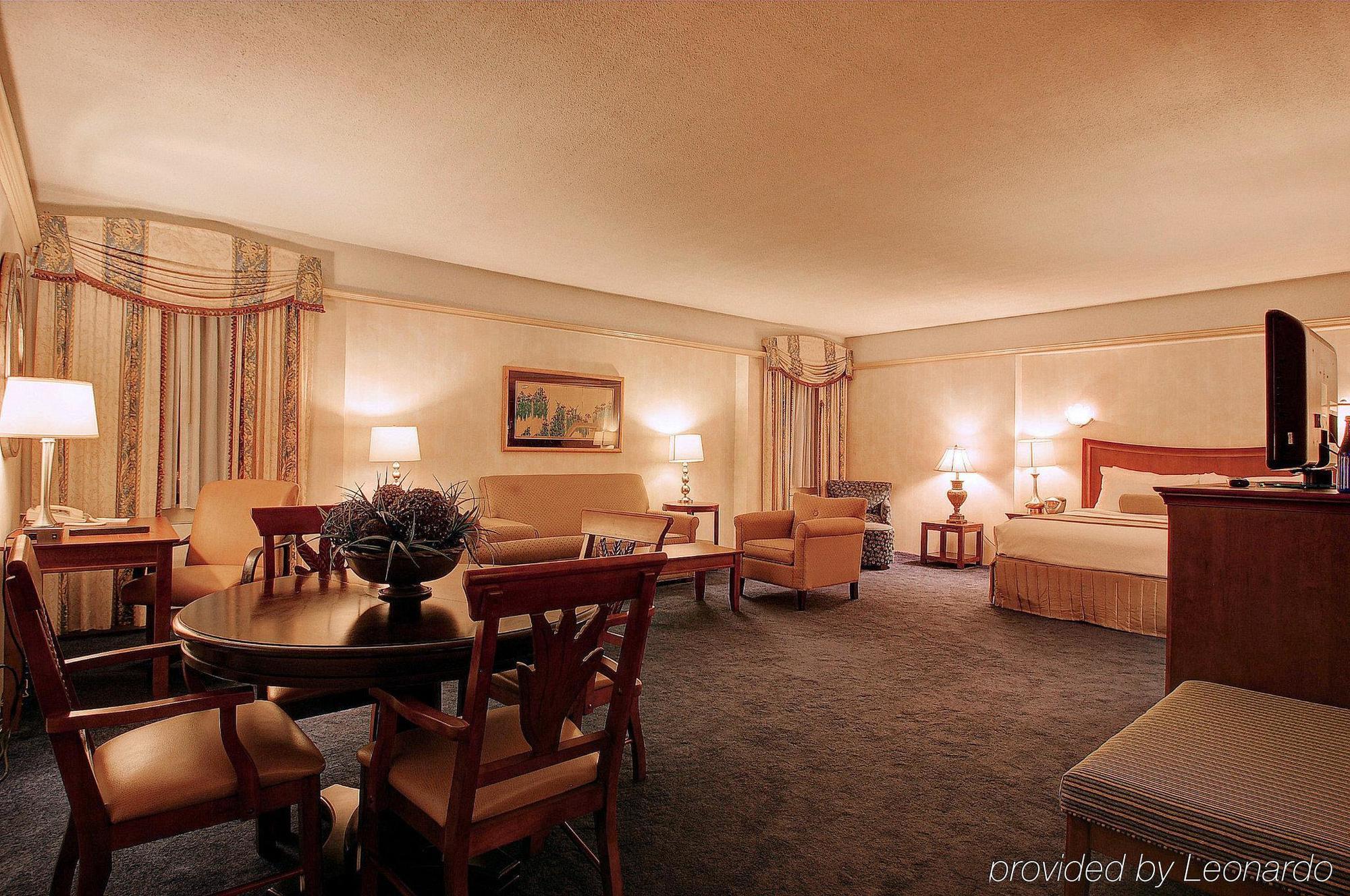 Holiday Inn & Suites Pittsfield-Berkshires By Ihg Zewnętrze zdjęcie