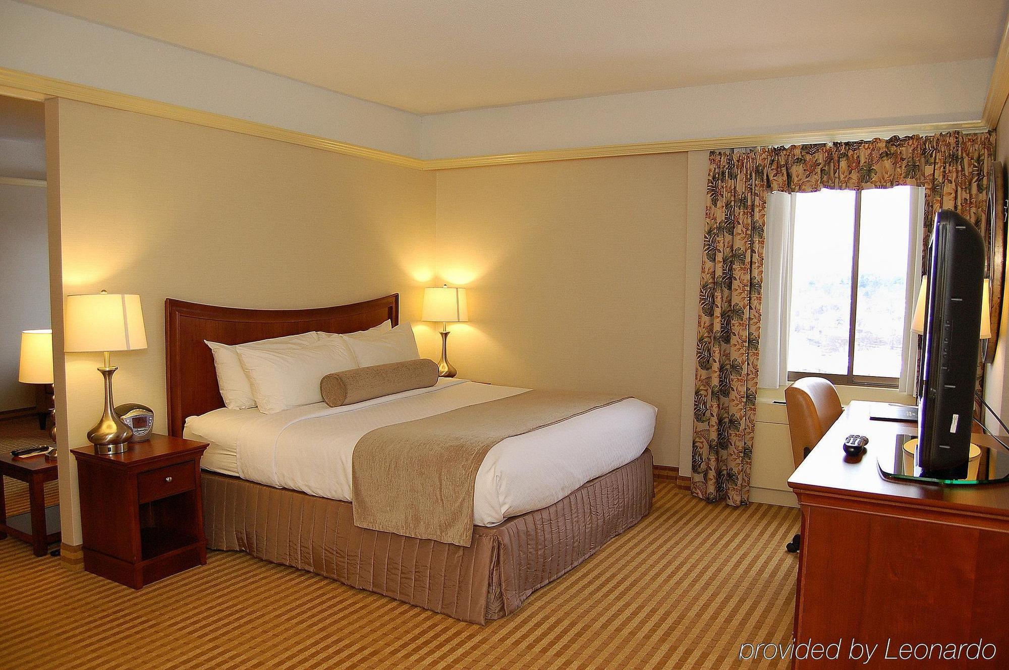 Holiday Inn & Suites Pittsfield-Berkshires By Ihg Zewnętrze zdjęcie